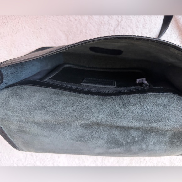 Vintage Hunt Club Black Leather Crossbody Bag - Picture 11 of 16